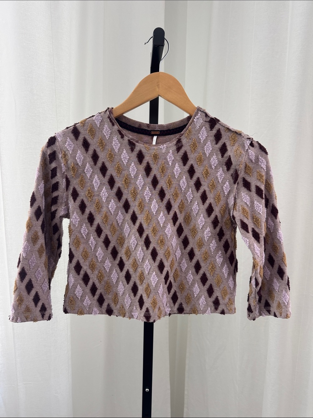 Diamond Pattern Cropped top in Lavender, Brown & Gold